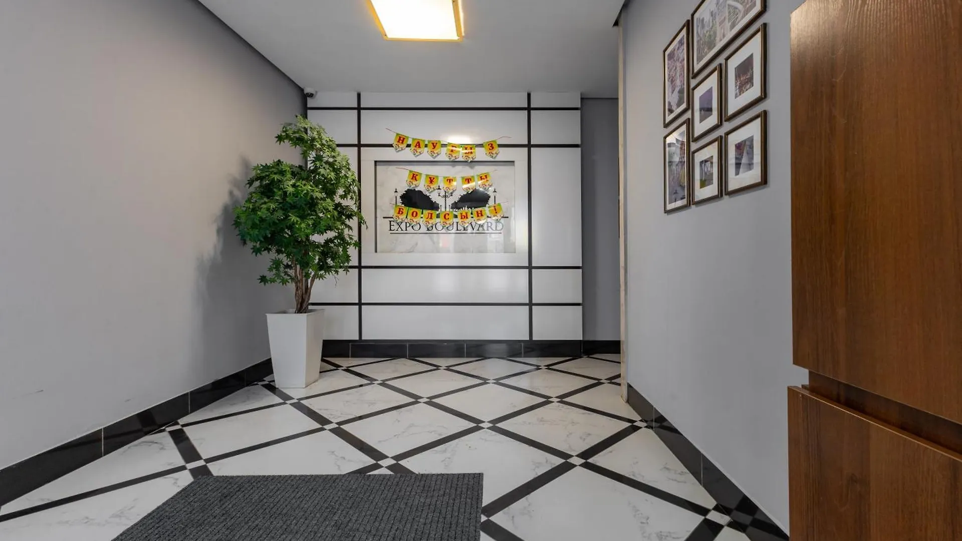 Apartment Квартира На Левом Берегу - 64 Nur-Sultan